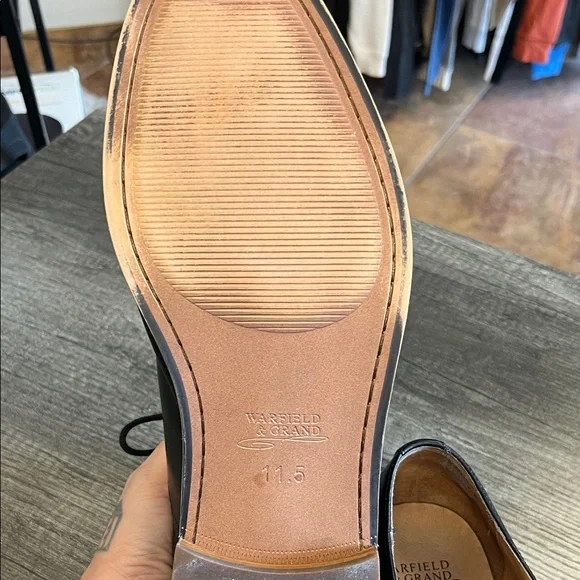 Warfield & Grand Black Leather Oxfords - Picture 4 of 6